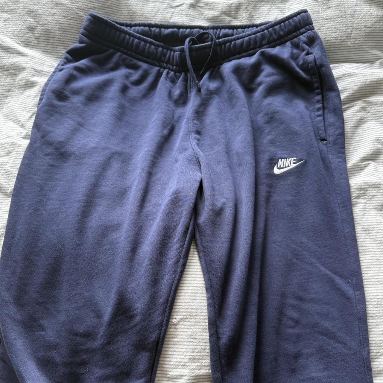 womens navy blue nike sweatpants