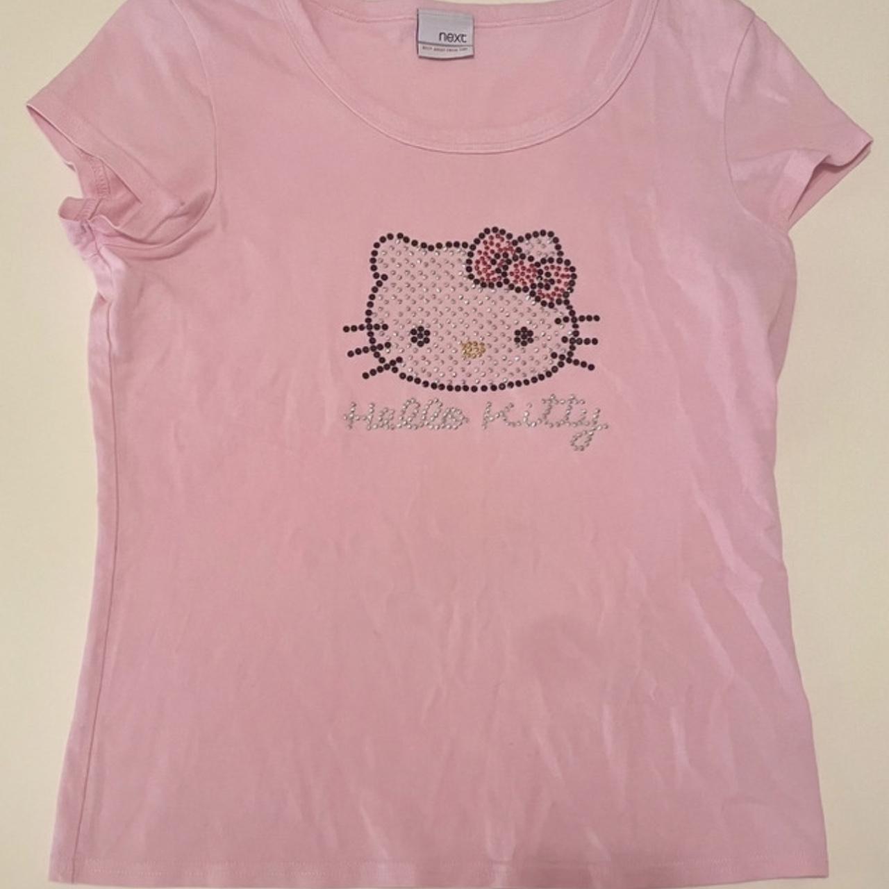 🎀CUTEST hello kitty tee !! small fitting to... - Depop