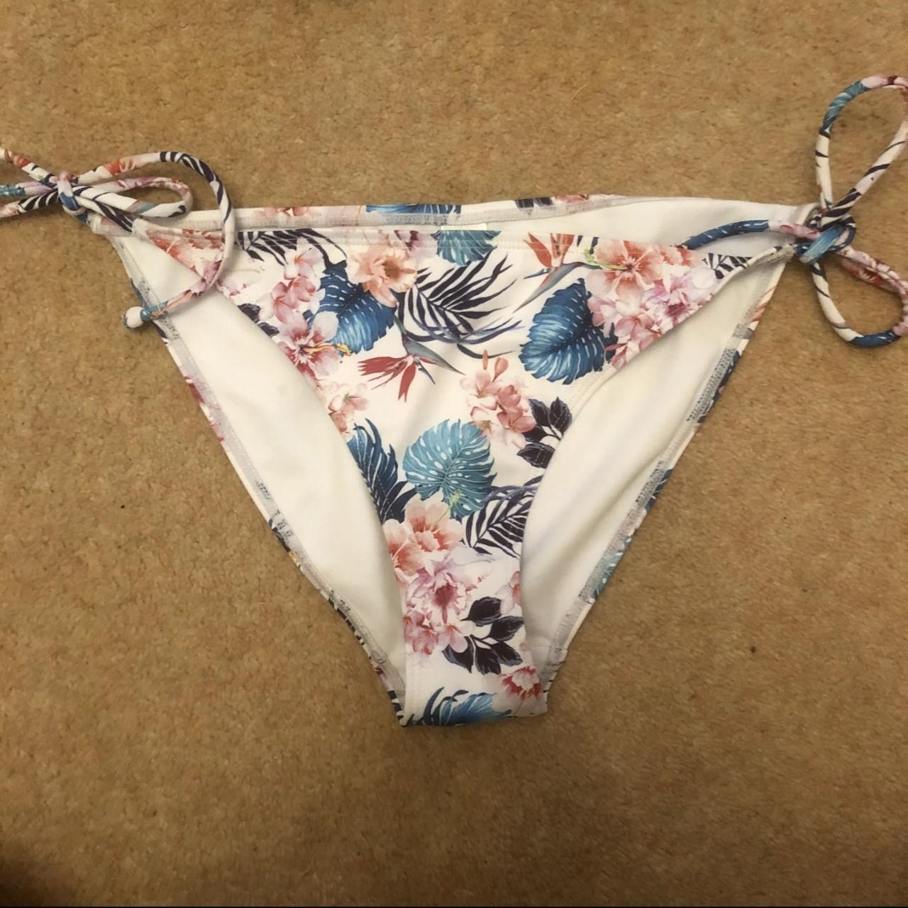 Women S Bikinis And Tankini Sets Depop