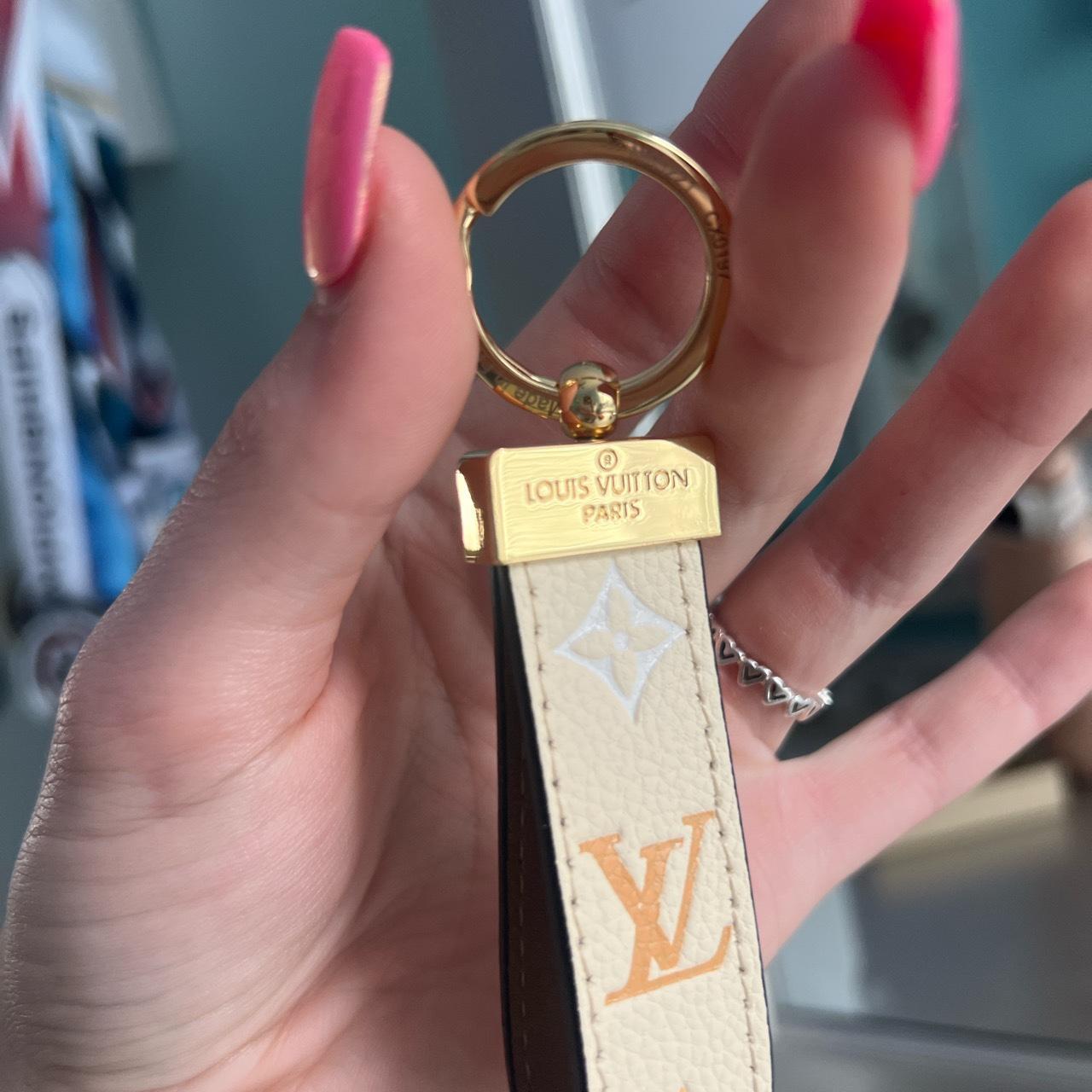 🤍 DISNEY LV KEYCHAIN 🤍 in great condition can be - Depop