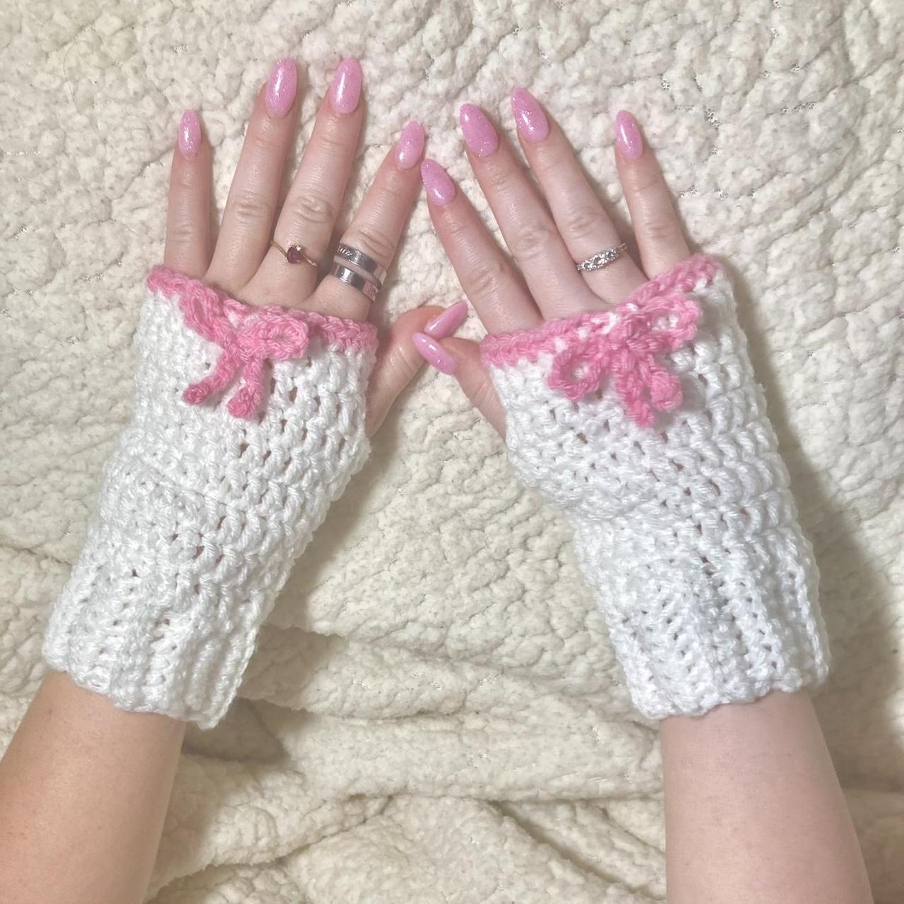 Crochet hand warmers- handmade by me & ready to - Depop