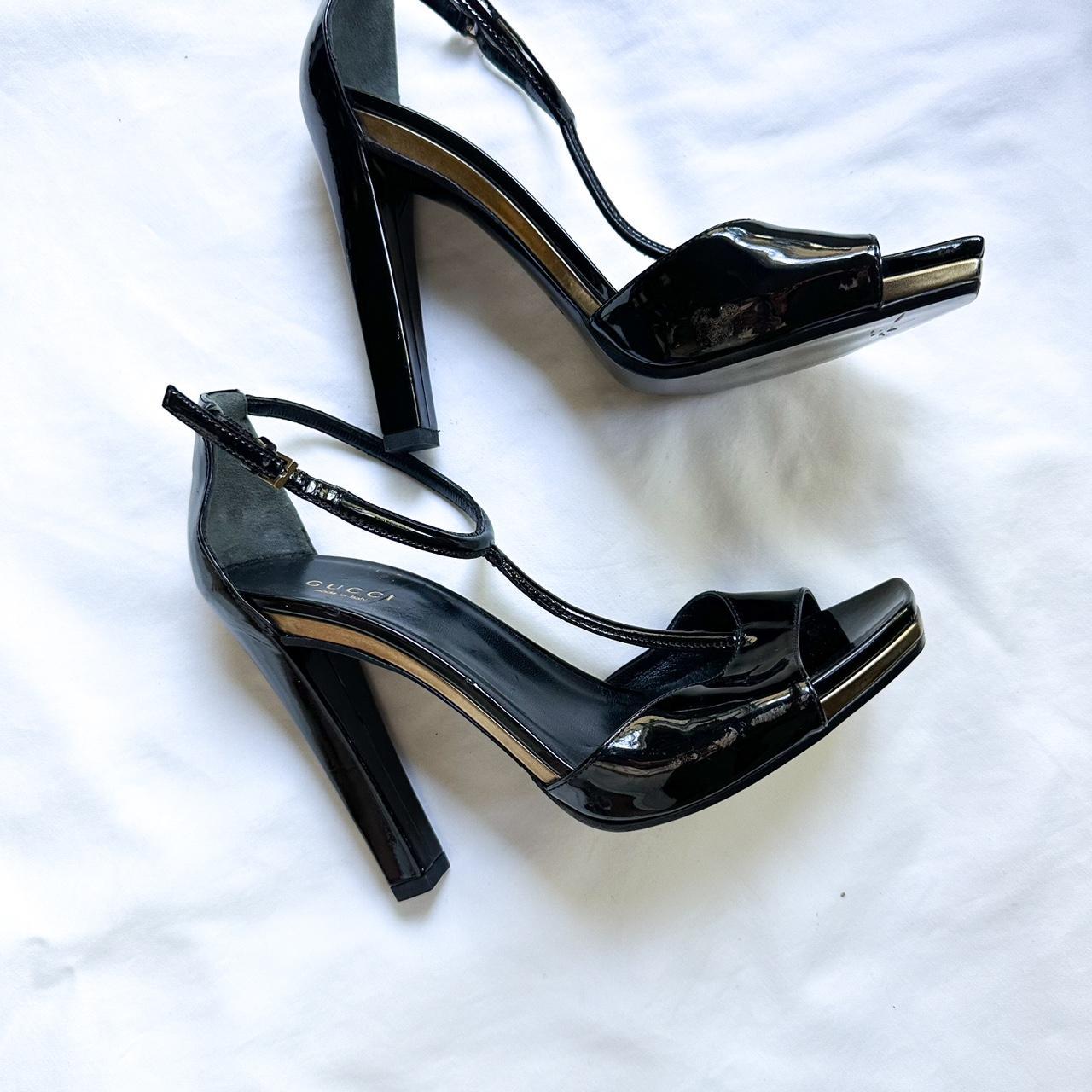 Gucci t sale strap pump