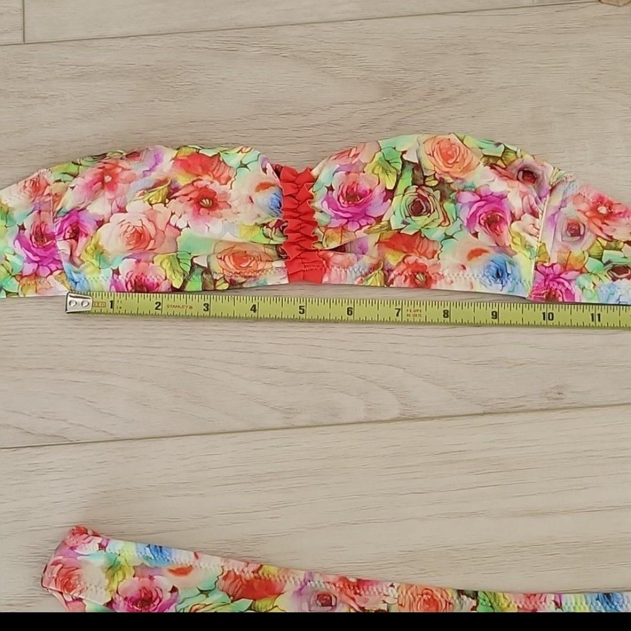 Calzedonia Women's Multi Bikinisandtankinisets Depop