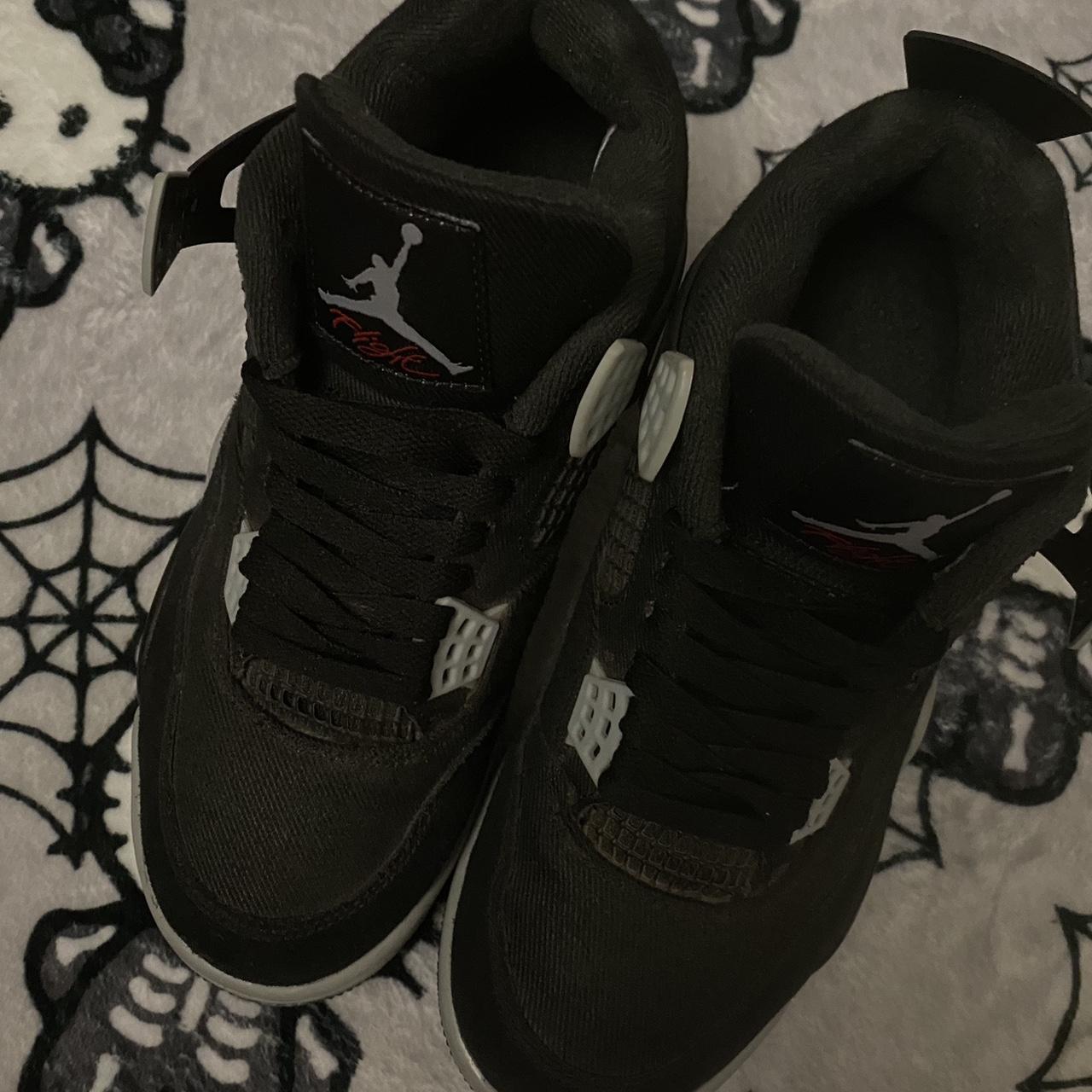 bred 4s 7.5