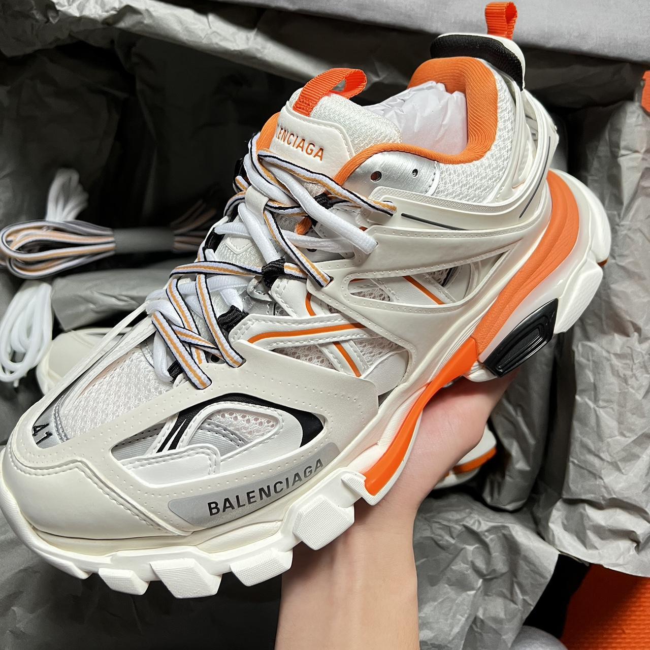 Balenciaga track 2025 runner orange