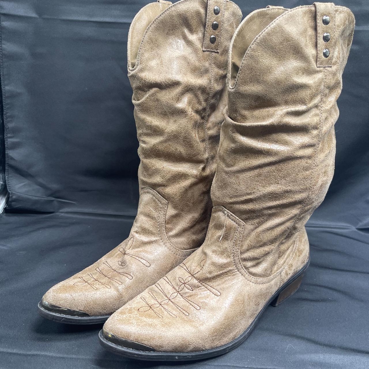 Slouch western store boots