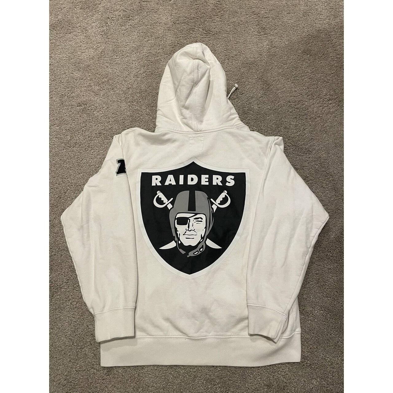 Really cool Supreme X Raiders hoodie There is a... - Depop