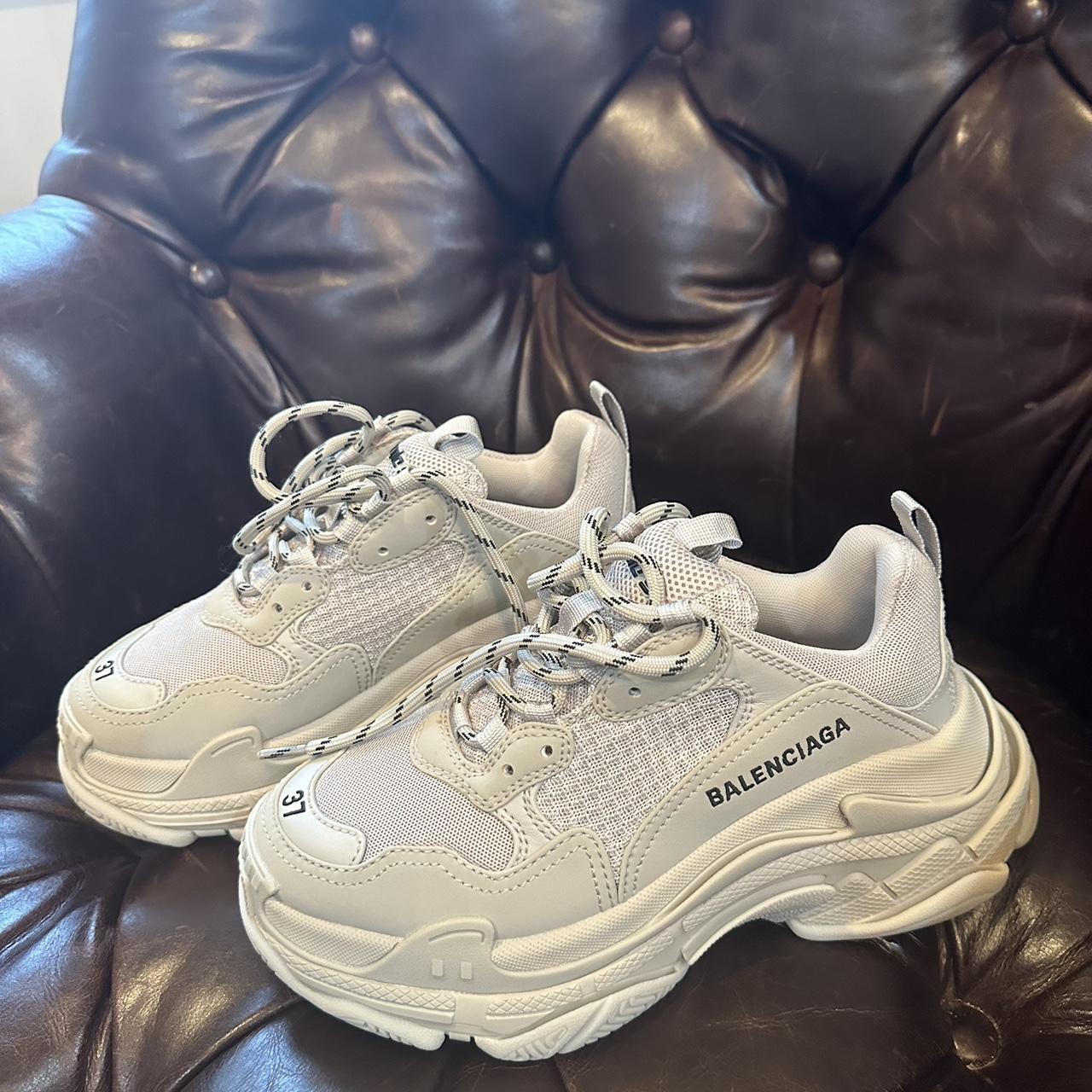 Balenciaga Women's Cream Trainers Depop