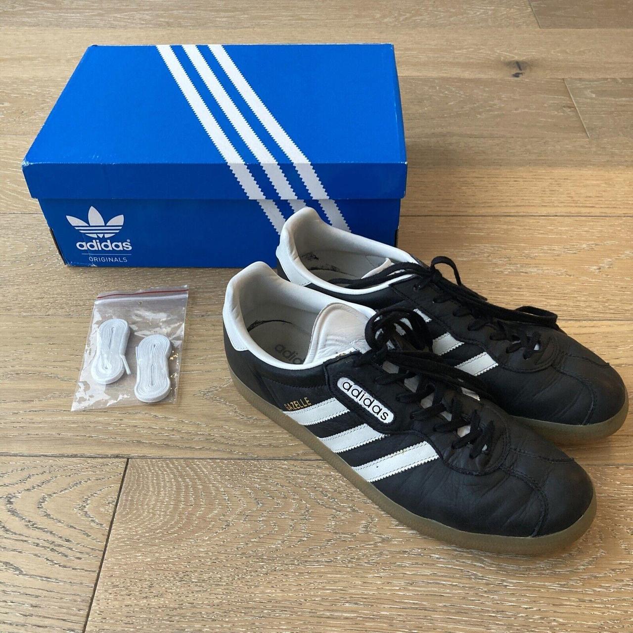 Adidas gazelle super trainers best sale