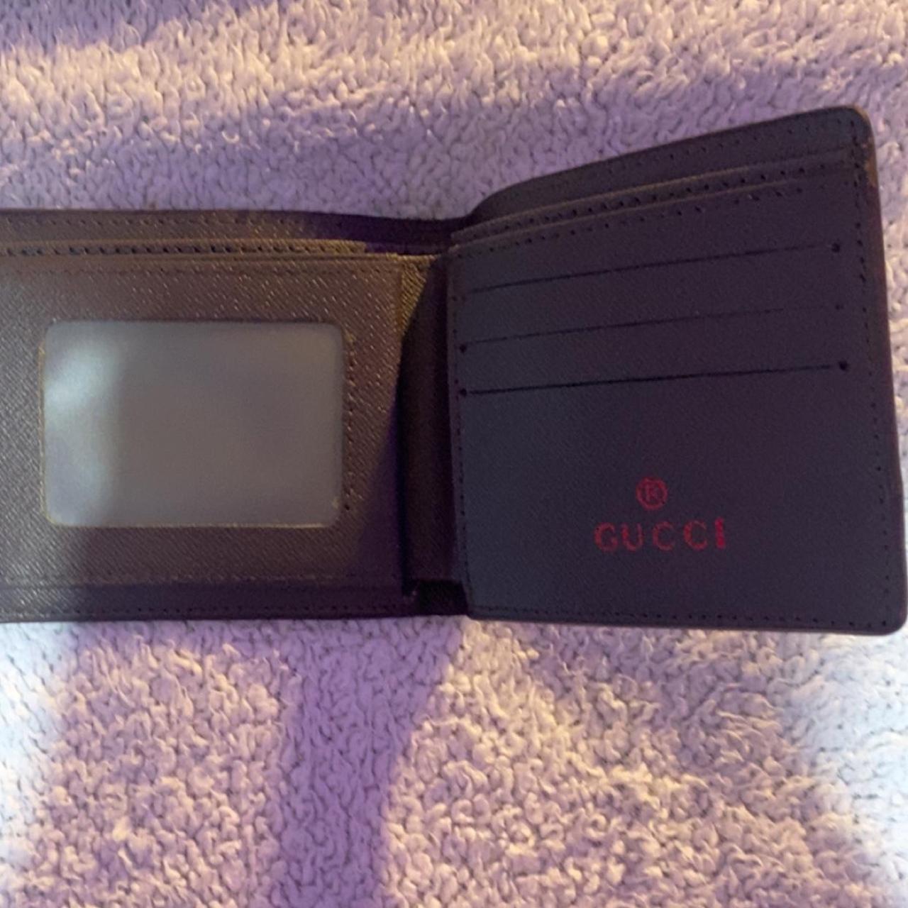 Gucci snake-wallet - Depop