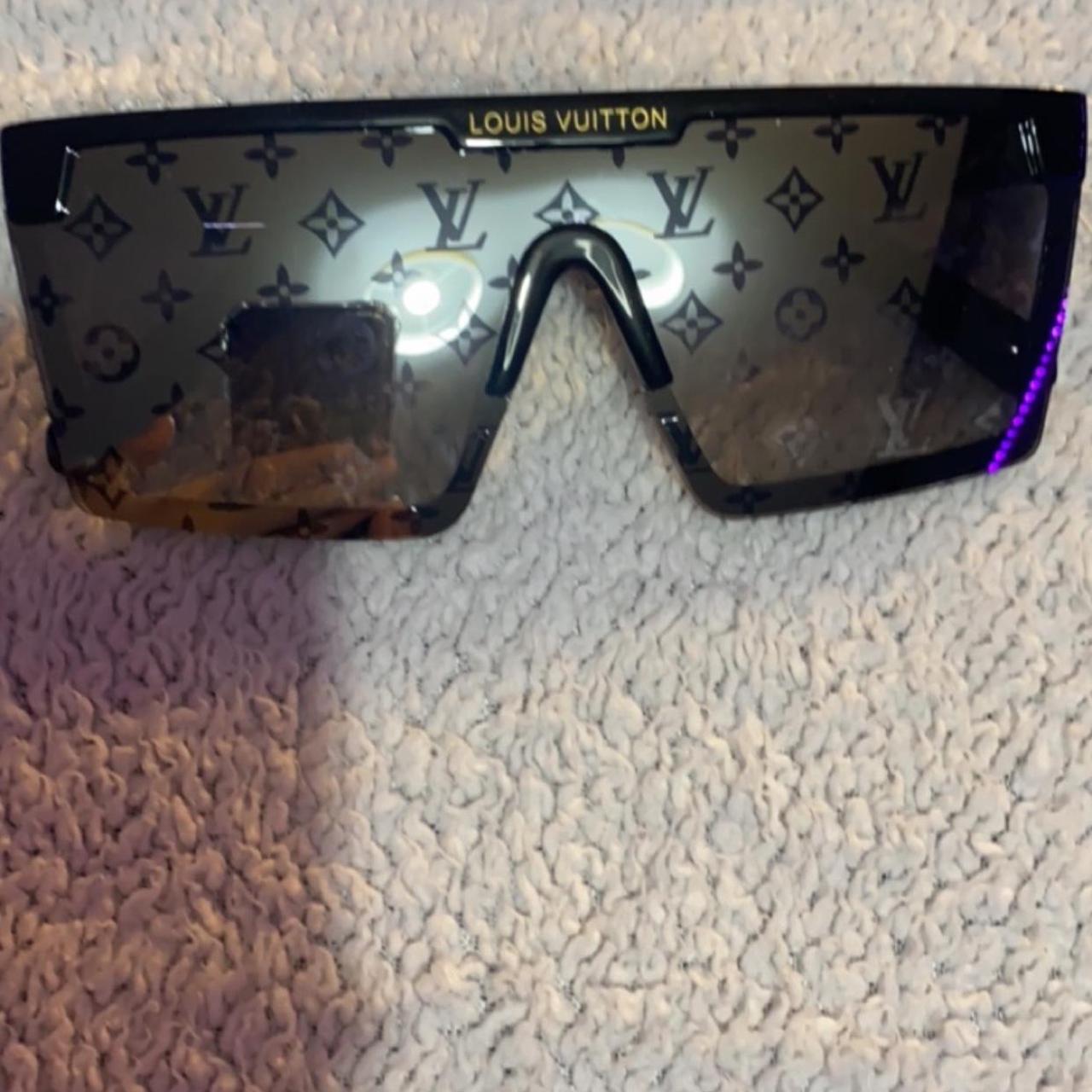 Black Louis Vuitton Sunglasses - Depop