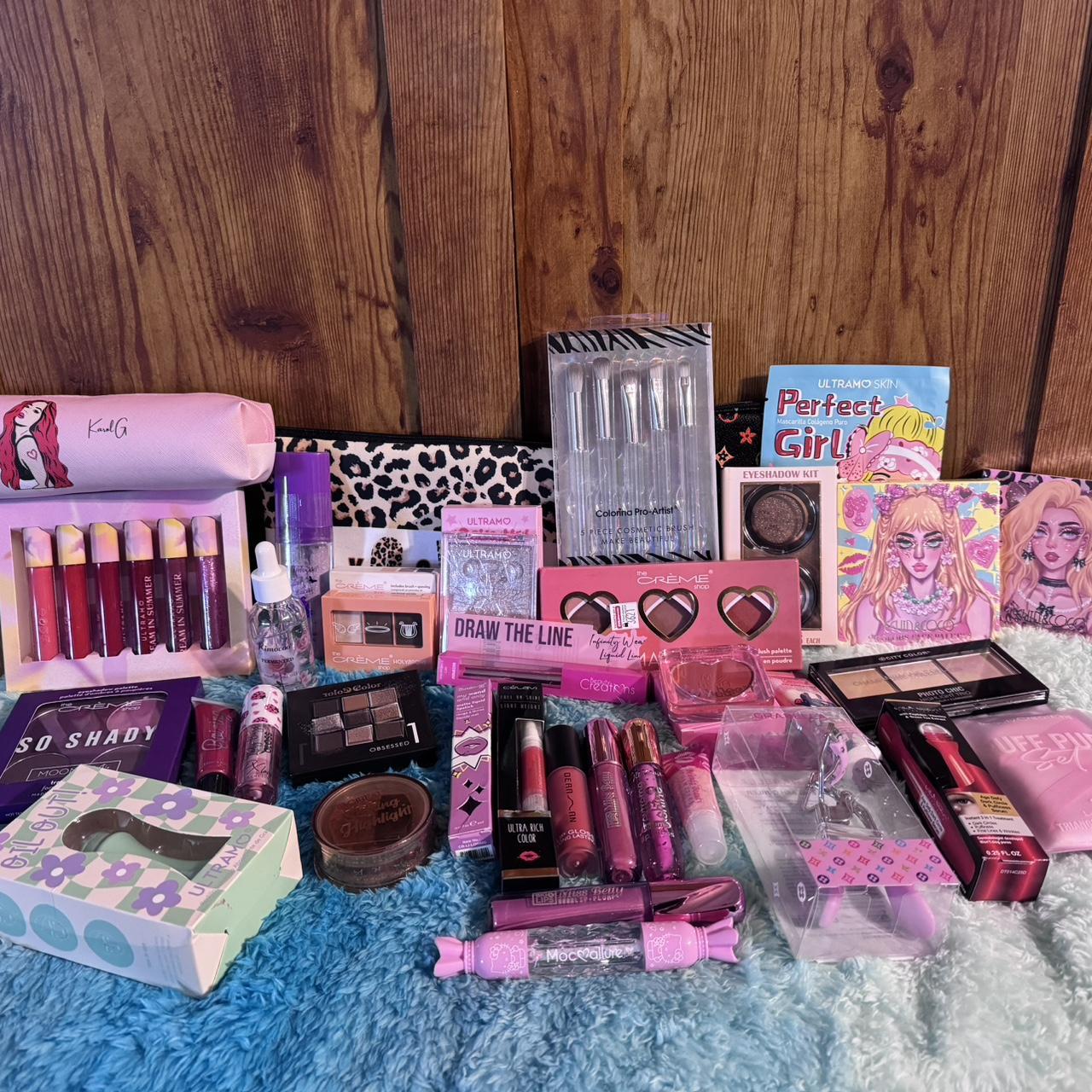 Make up lot bundle shops brand new