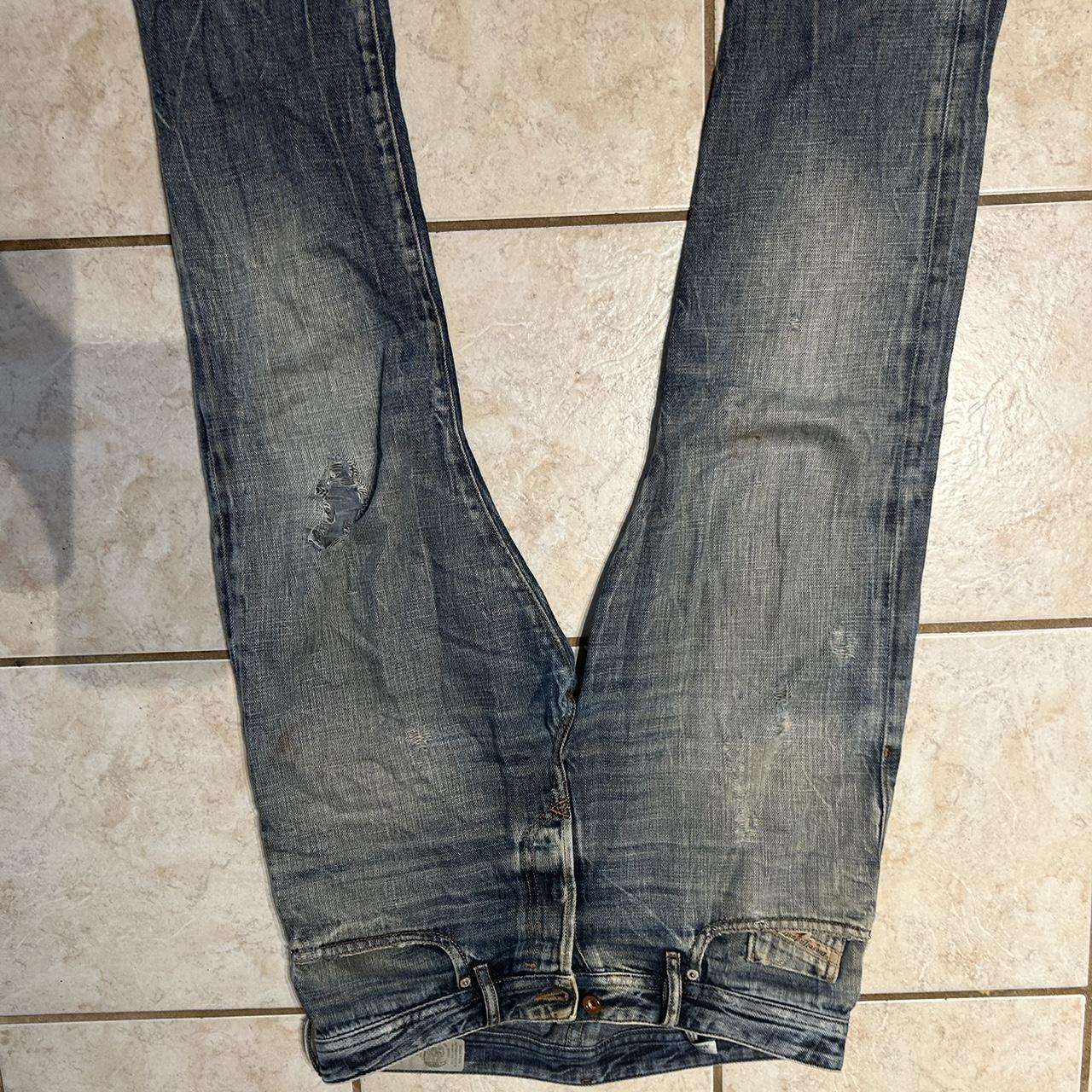Men’s diesel jeans Need dry cleaned and has small... Depop