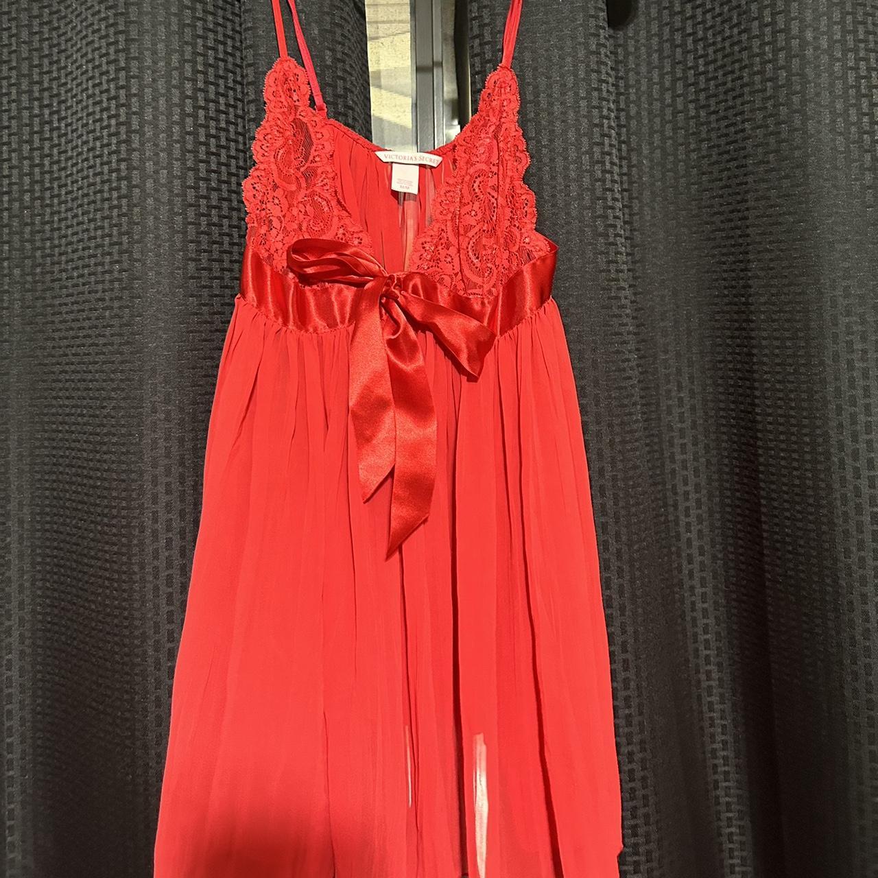 gorgeous red victoria secret slip with bow - Depop
