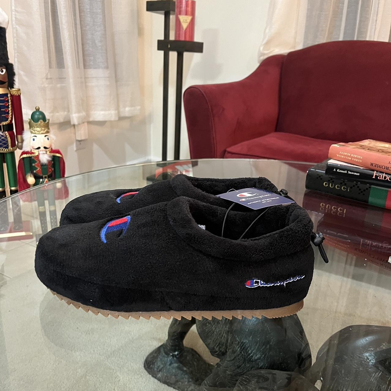 Champion hot sale slippers black