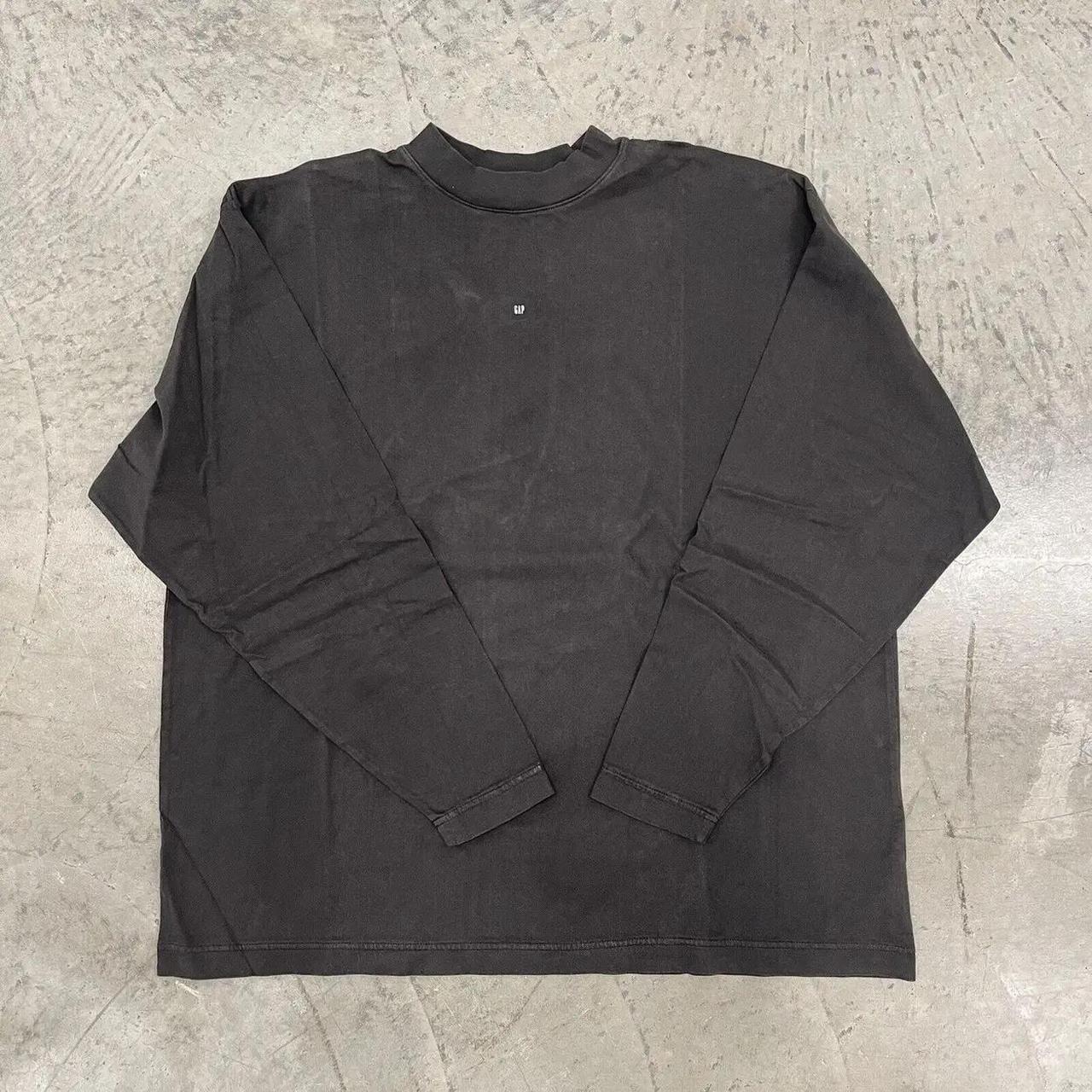 item listed by yzygap4lyfe