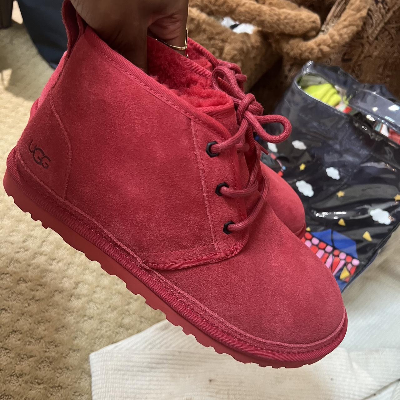 Red men hot sale ugg boots