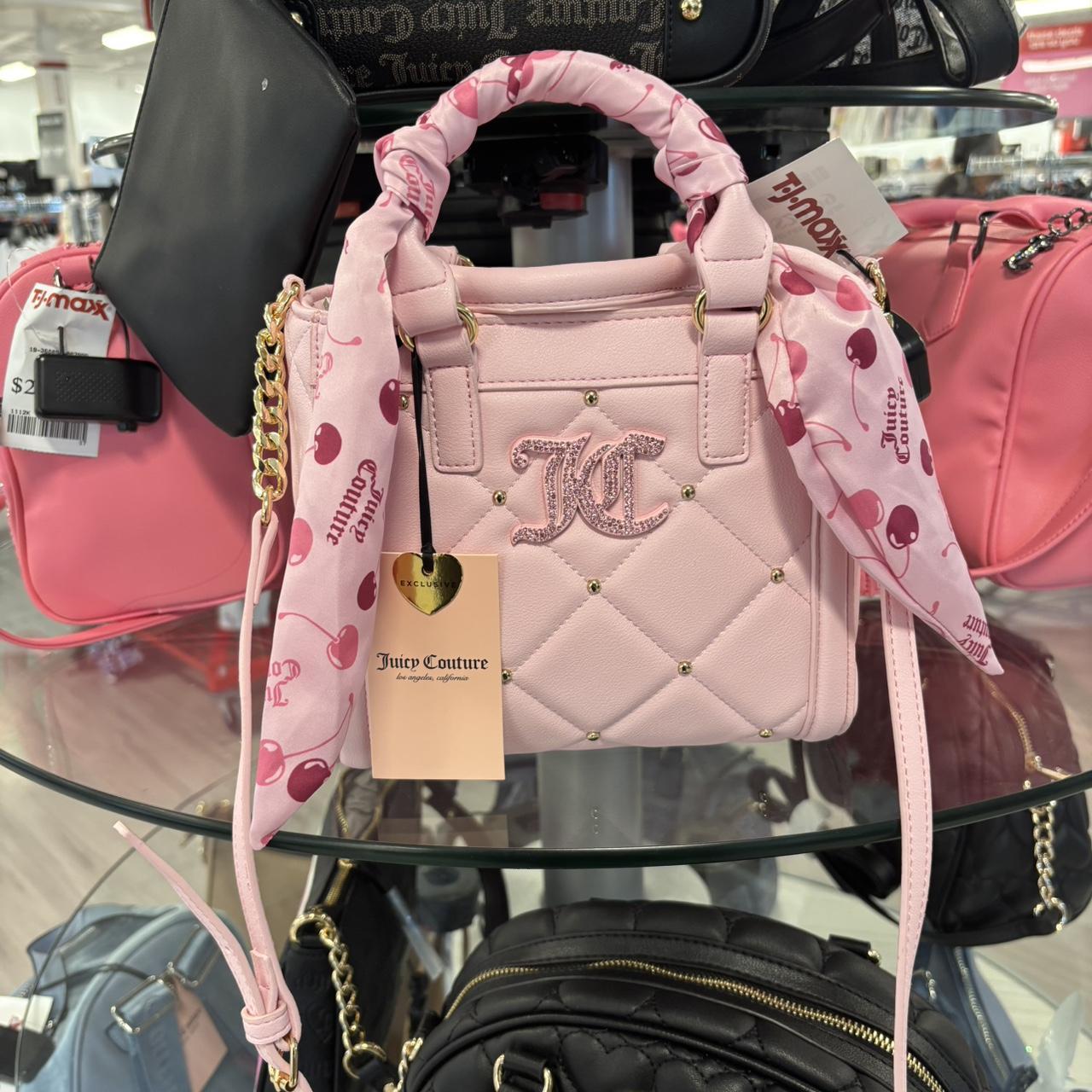 item listed by pugabeauty