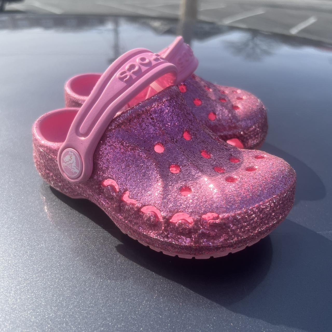 toddler size 9 glitter crocs