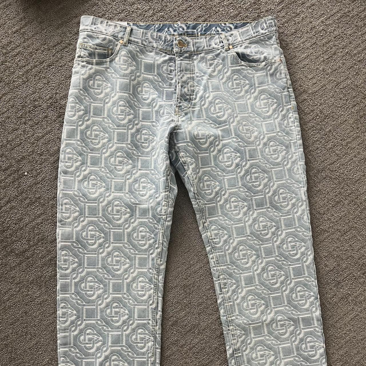 item listed by fancyxseller