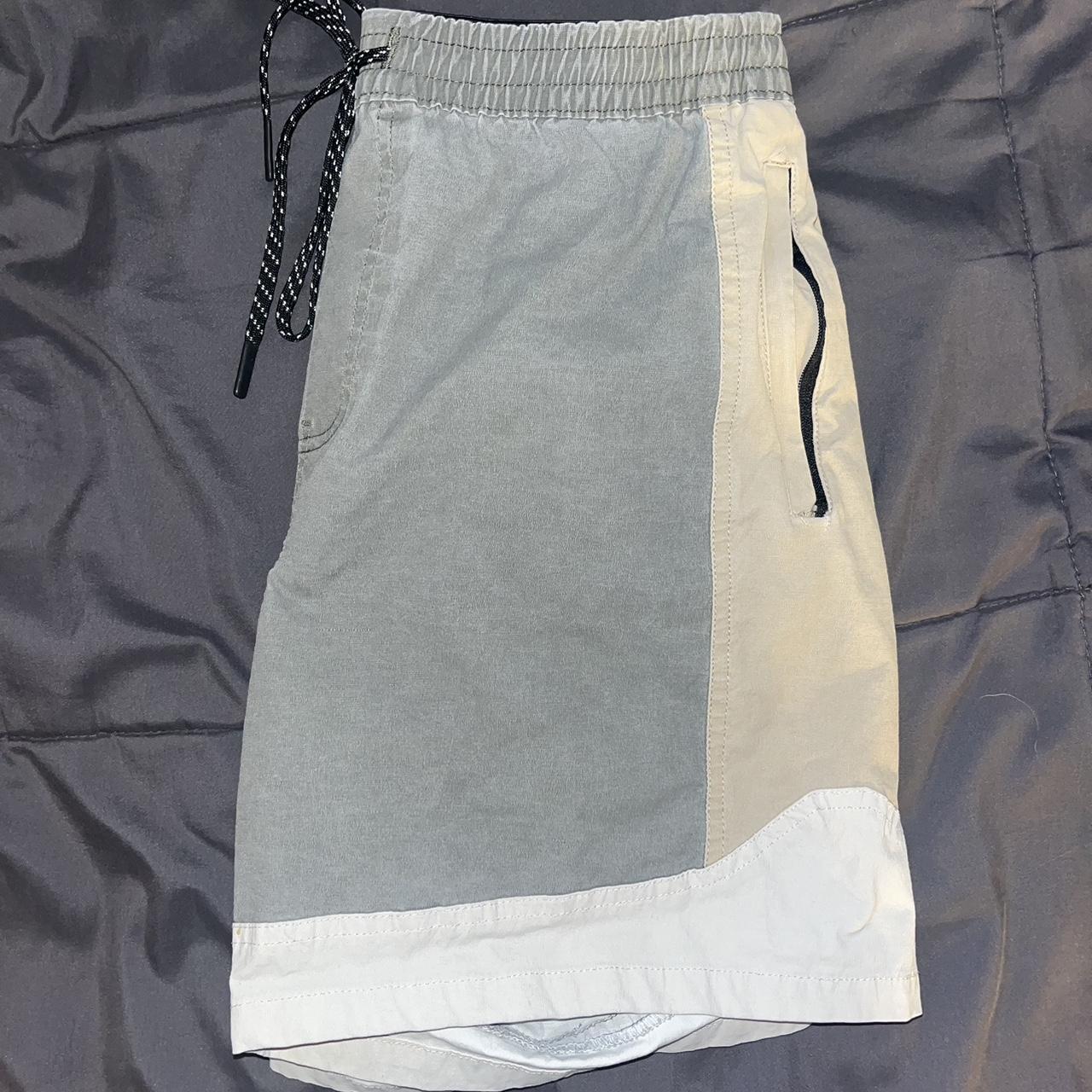 Cotton On Men's Grey and Tan Shorts | Depop