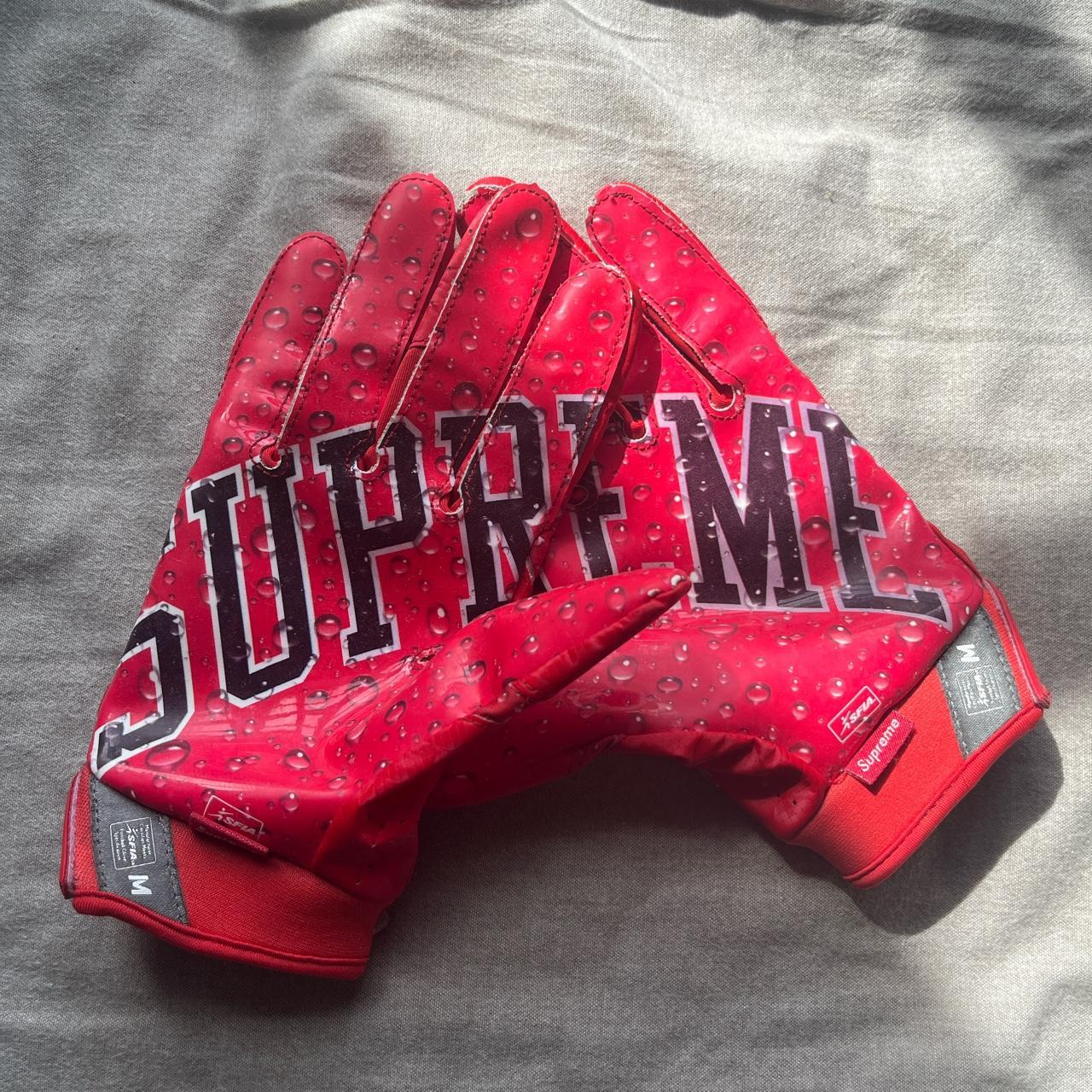nike supreme football gloves