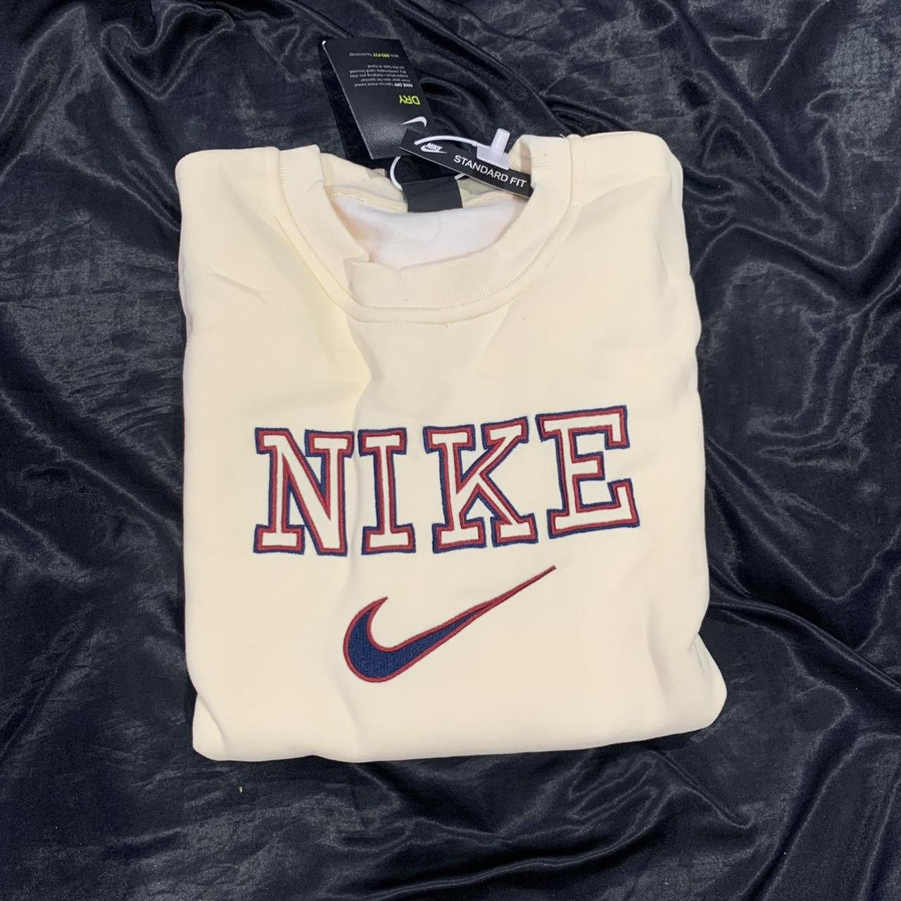 Nike Vintage “New York Yankees Baseball” Henley - Depop