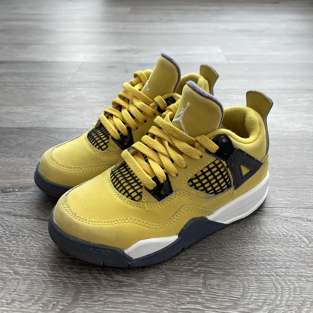 KIDS Jordan 4 lightings Only worn a couple of times... Depop