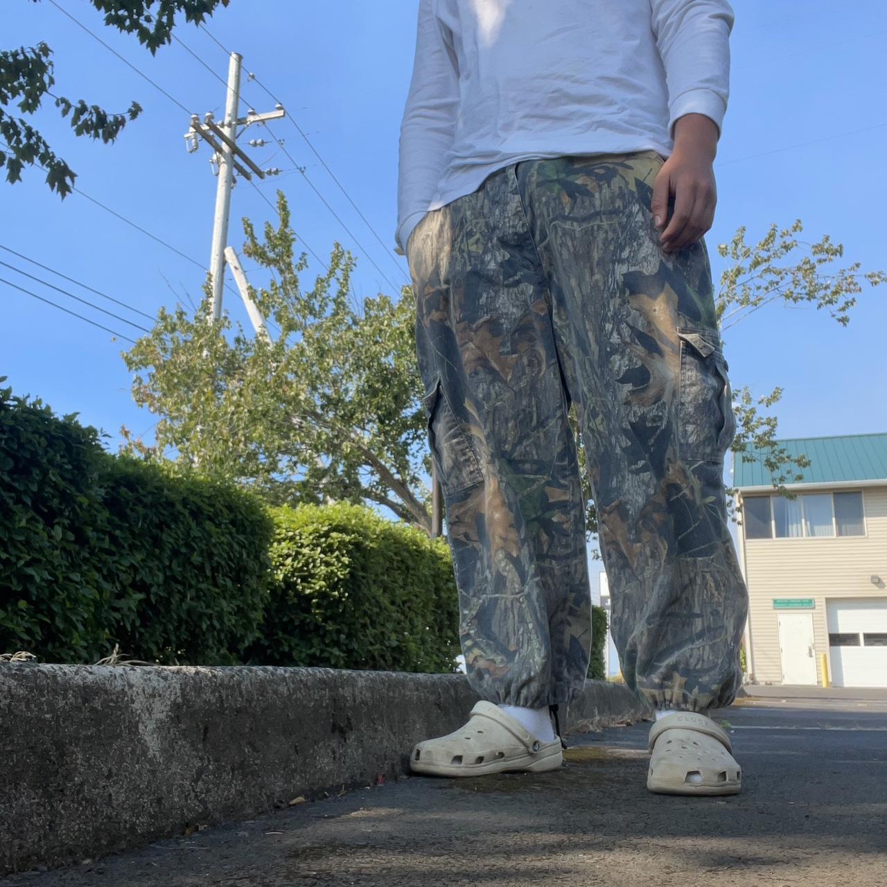 Mossy Oak Field Staff camo parachute pants - Depop