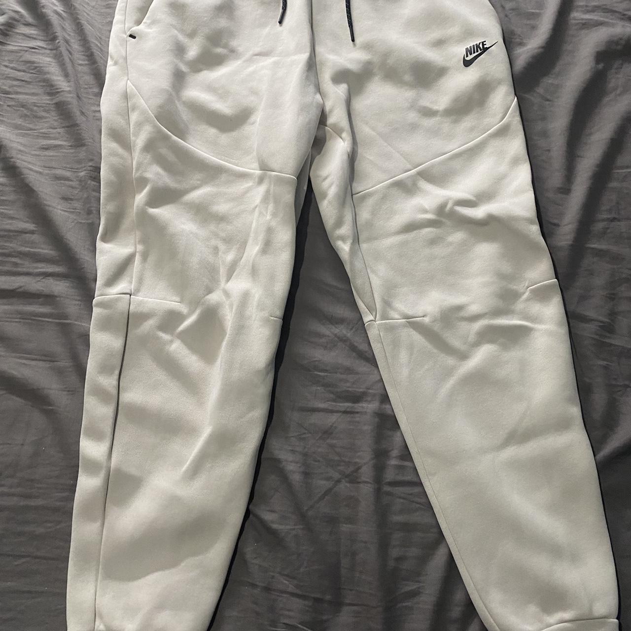 NIKE TECH FLEECE JOGGERS CREAM MEDIUM BARELY WORN Depop