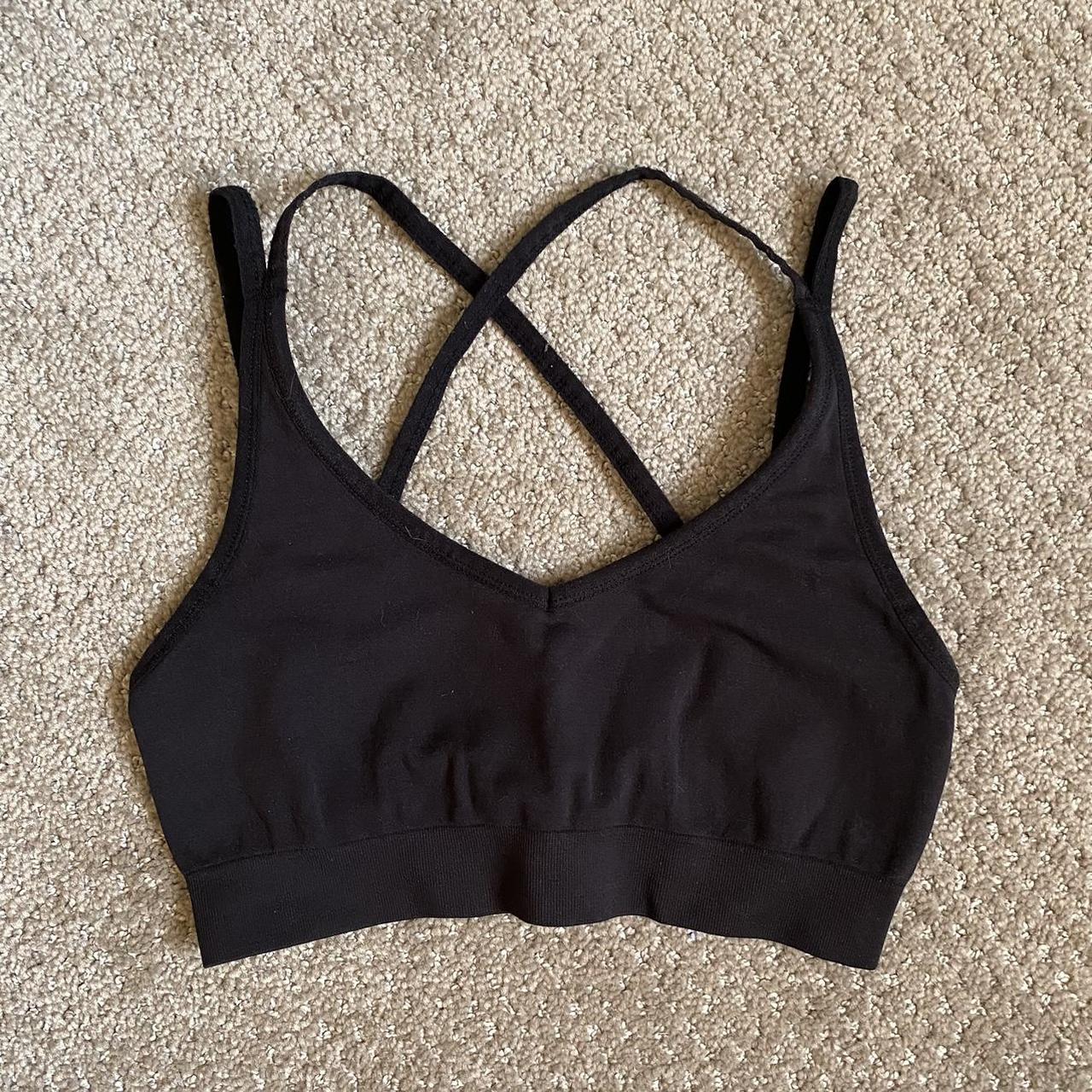 DSG Women's Black Vest Depop