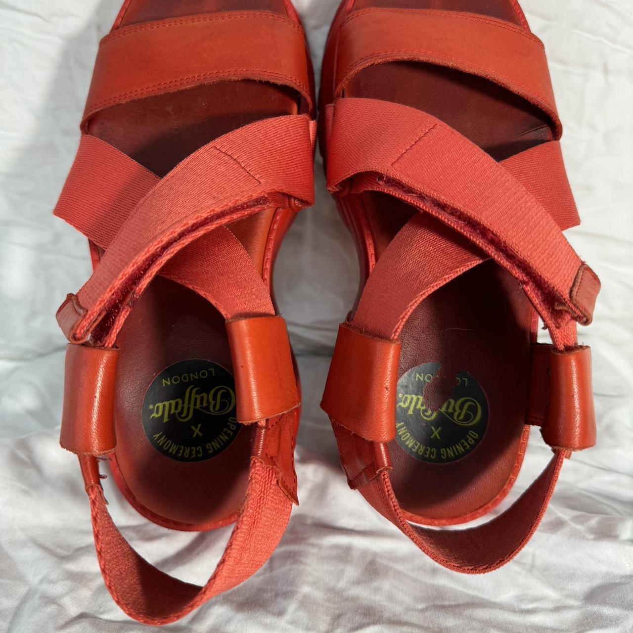 Buffalo london red online sandals