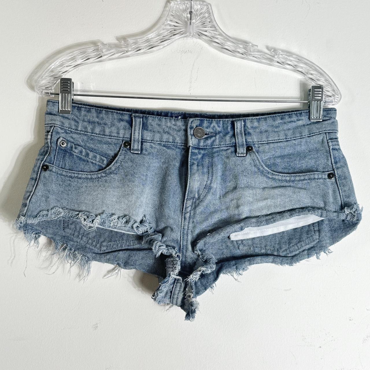 item listed by rarefindsbymell