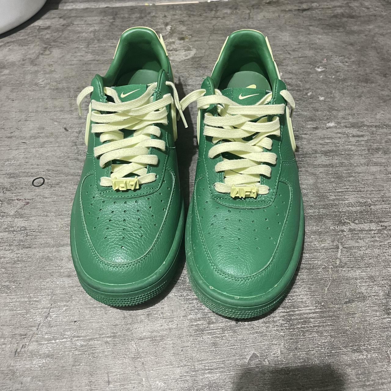 Green ambush forces - Depop