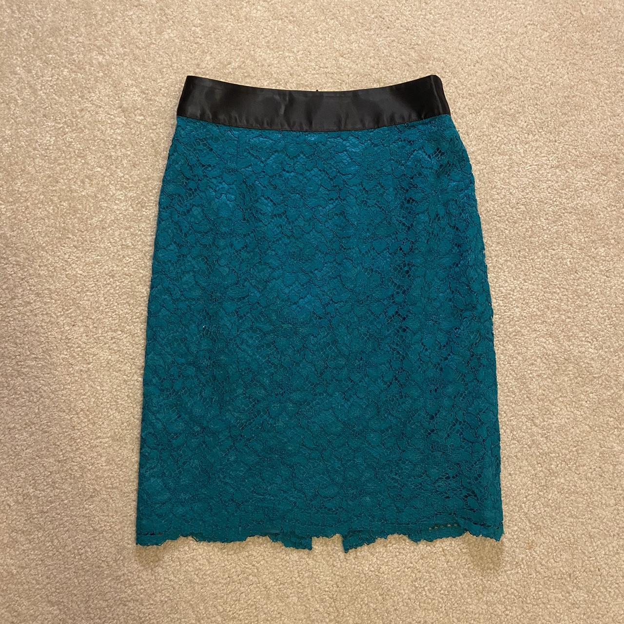 Banana Republic Women's Skirt | Depop