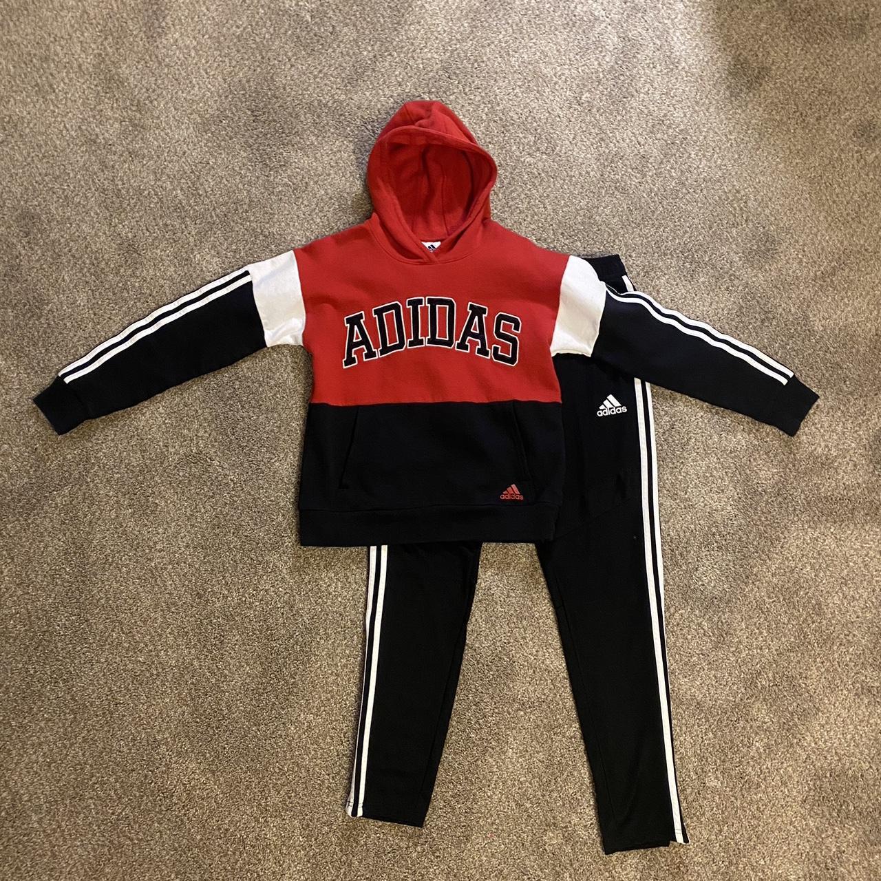 Adidas discount sweater set