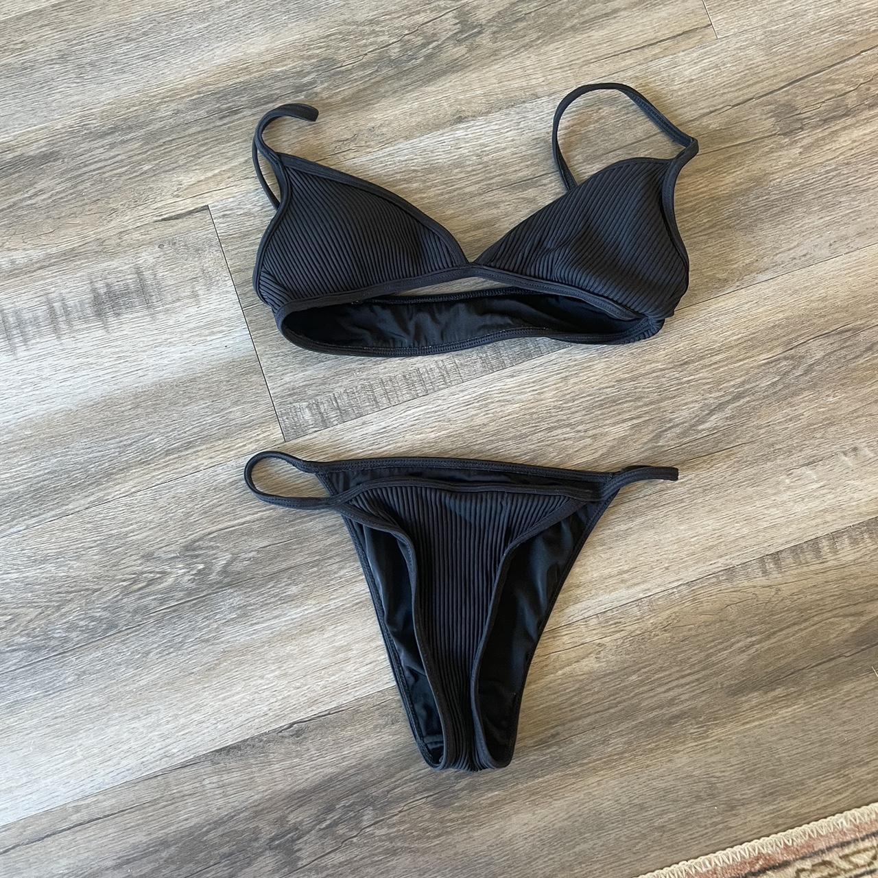 Pacsun Bikini Top And Bottoms Are Xs Bikini Depop 