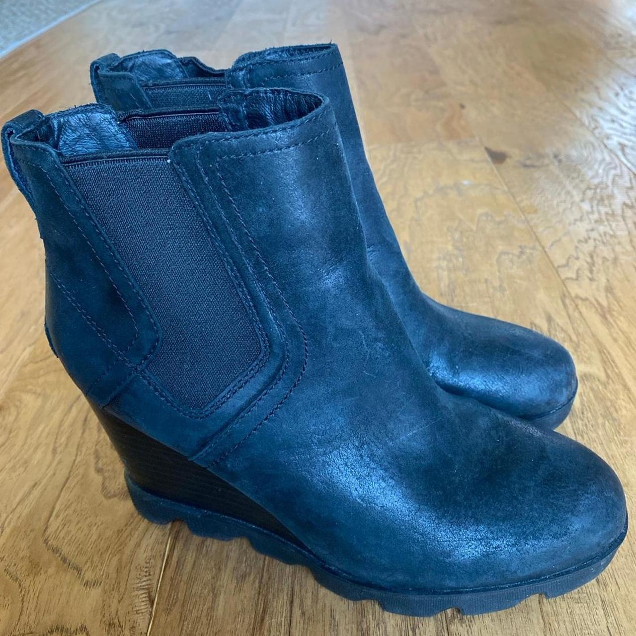 sorel joan uptown wedge boot