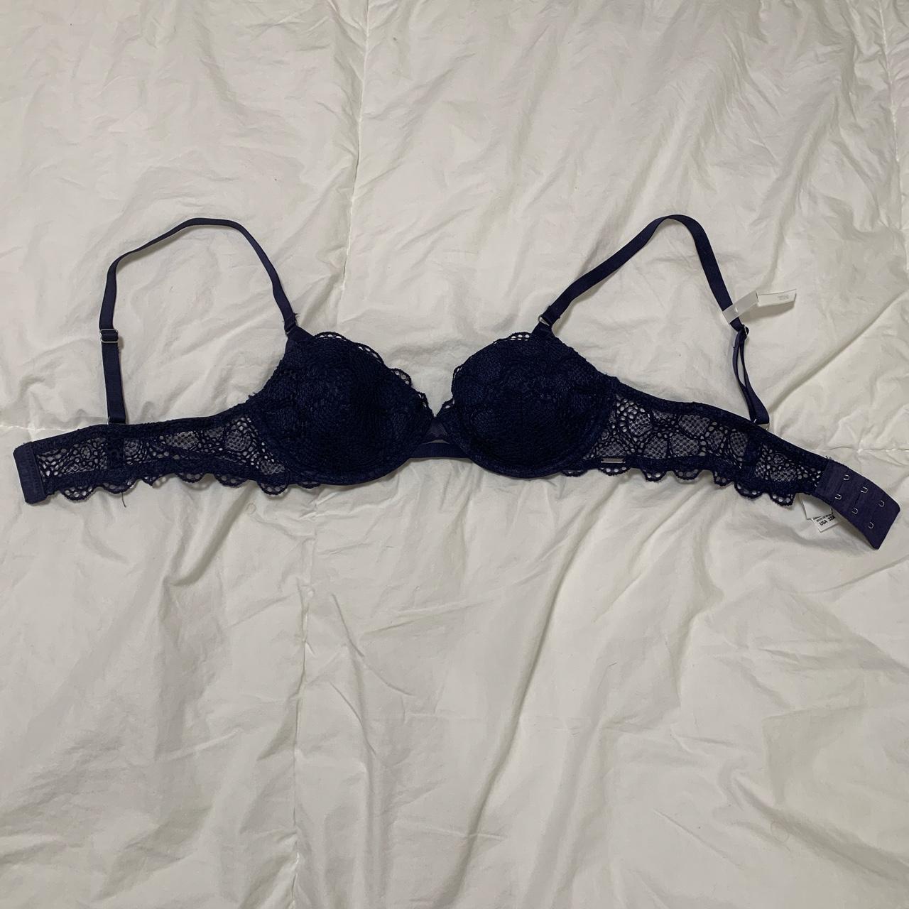 cutest and sexiest DKNY lace bra with adjustable... - Depop
