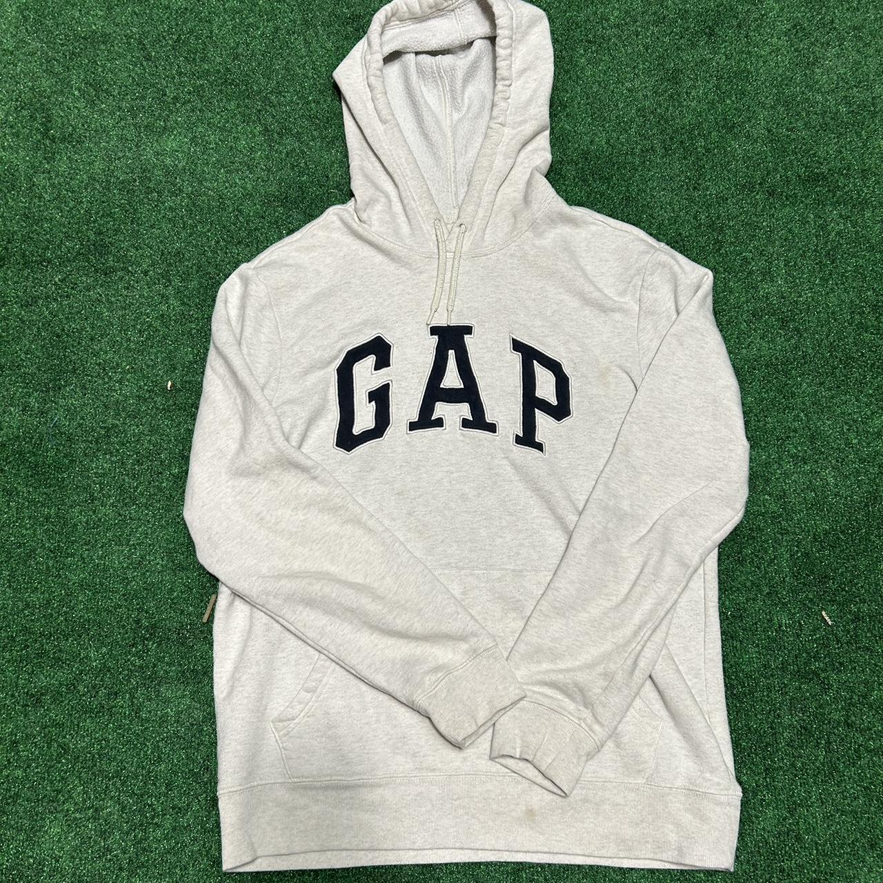 Gap Men's White and Navy Hoodie | Depop