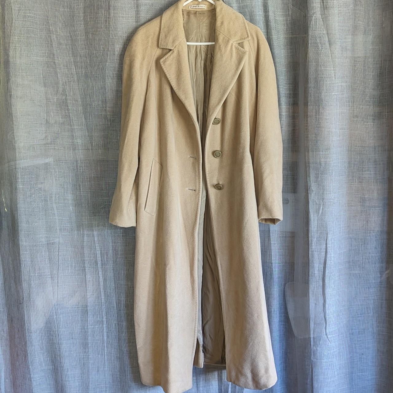 Vintage 100% Wool Coat Made in Italy The softest... - Depop