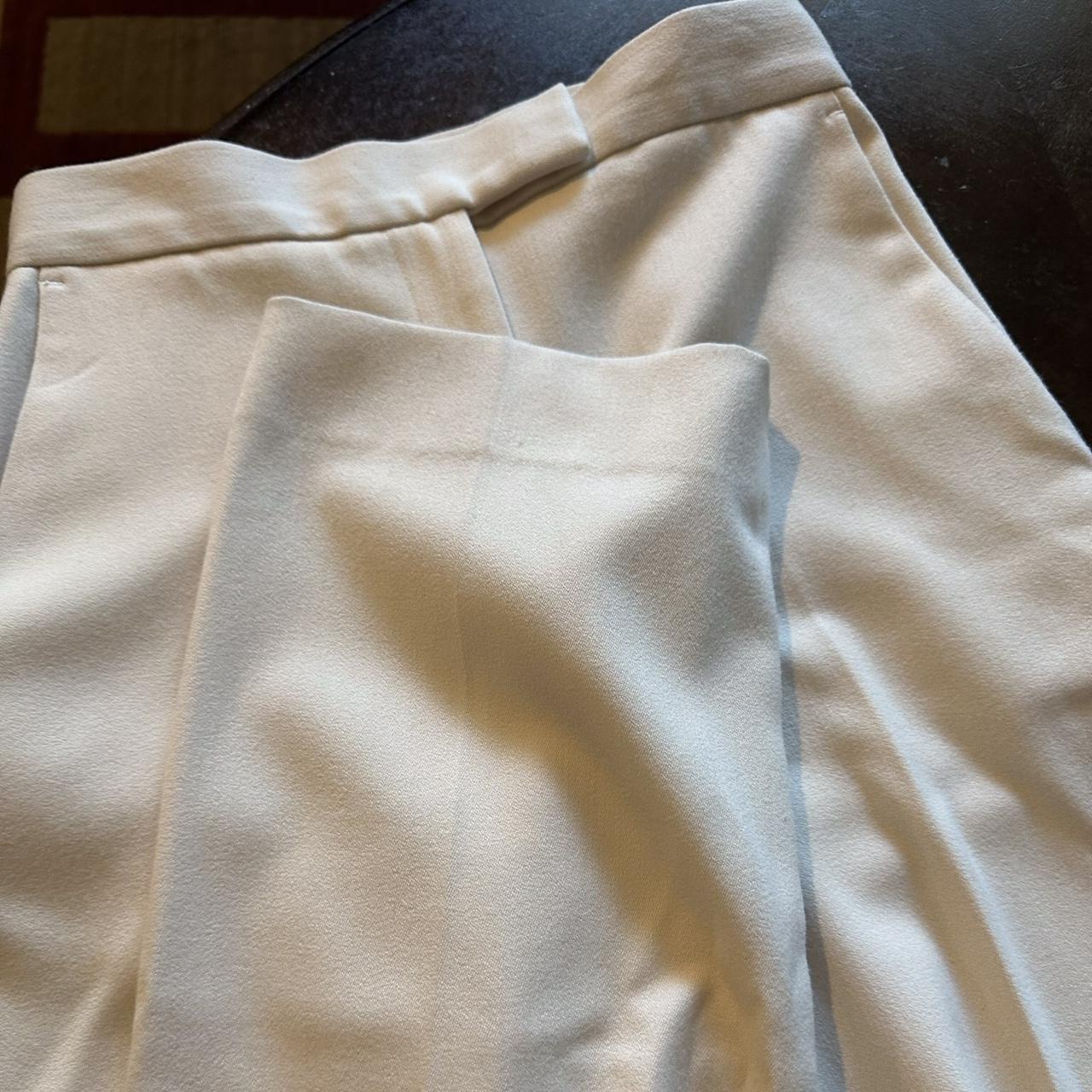 Djerf Avenue Women's Cream Trousers (2)