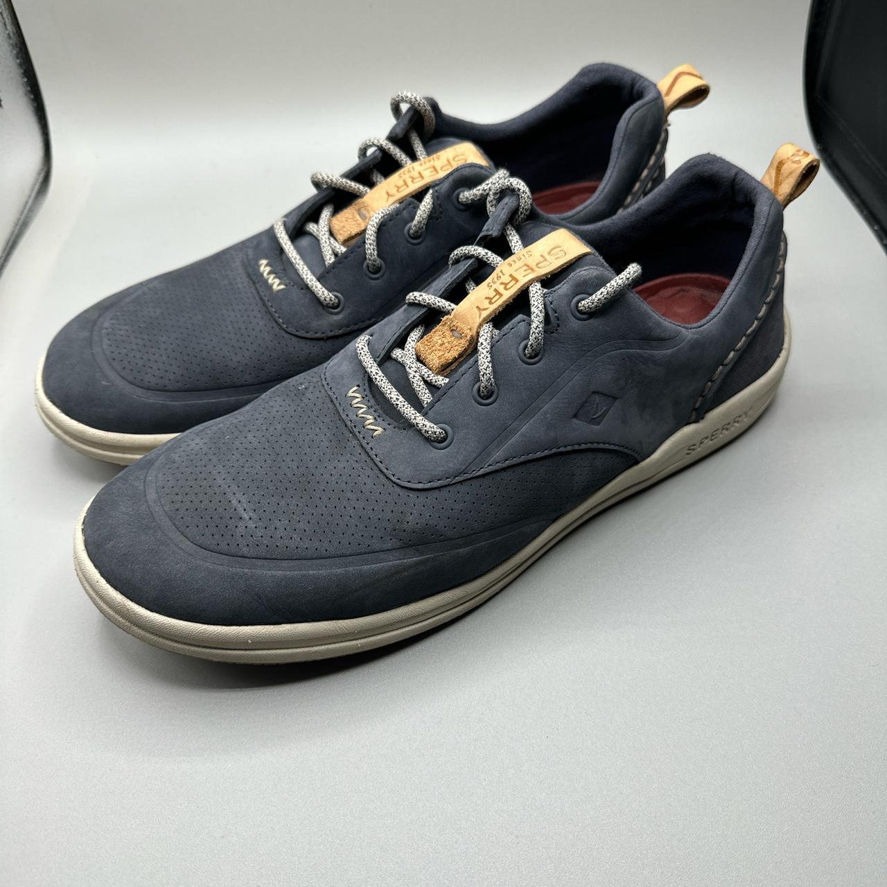 sperry blue shoes