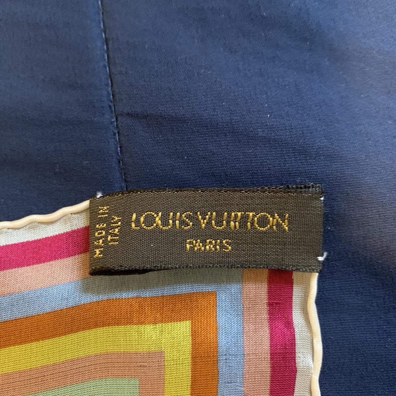 AUTHENTIC LOUIS VUITTON TRUNKS SCARF 100% silk - Depop