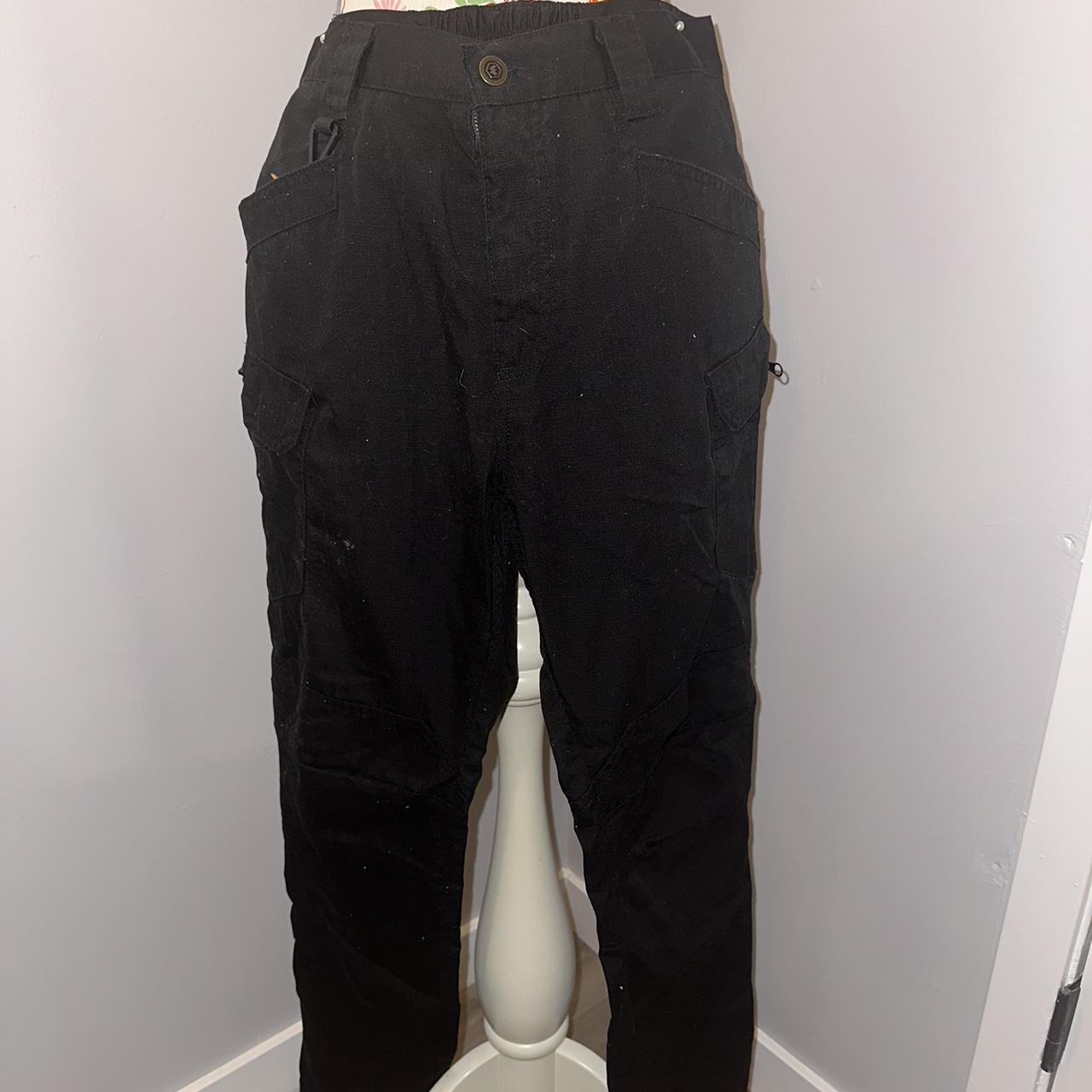 new yorker cargo pants black