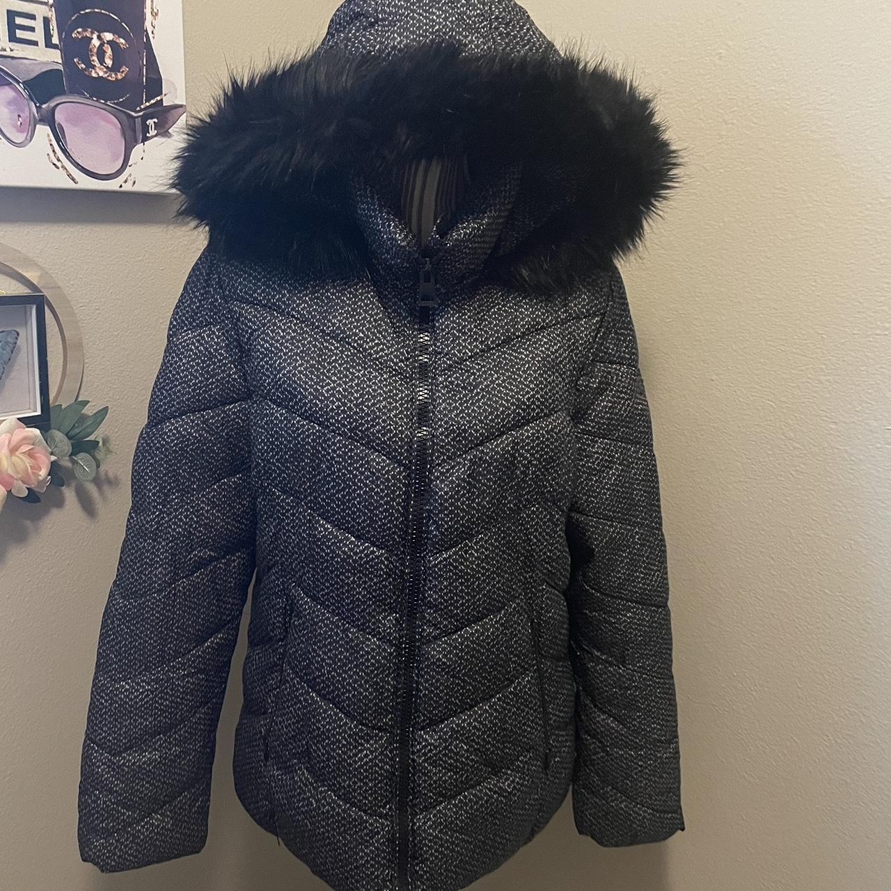 Guess unisex orders puffer coat size XL