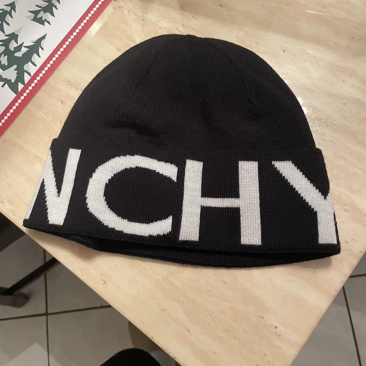 AUTHENTIC Givenchy outlet Beanie