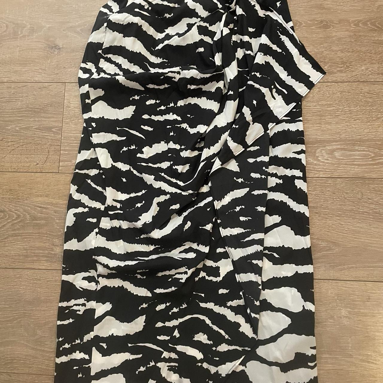 Women's Black And White Skirt 