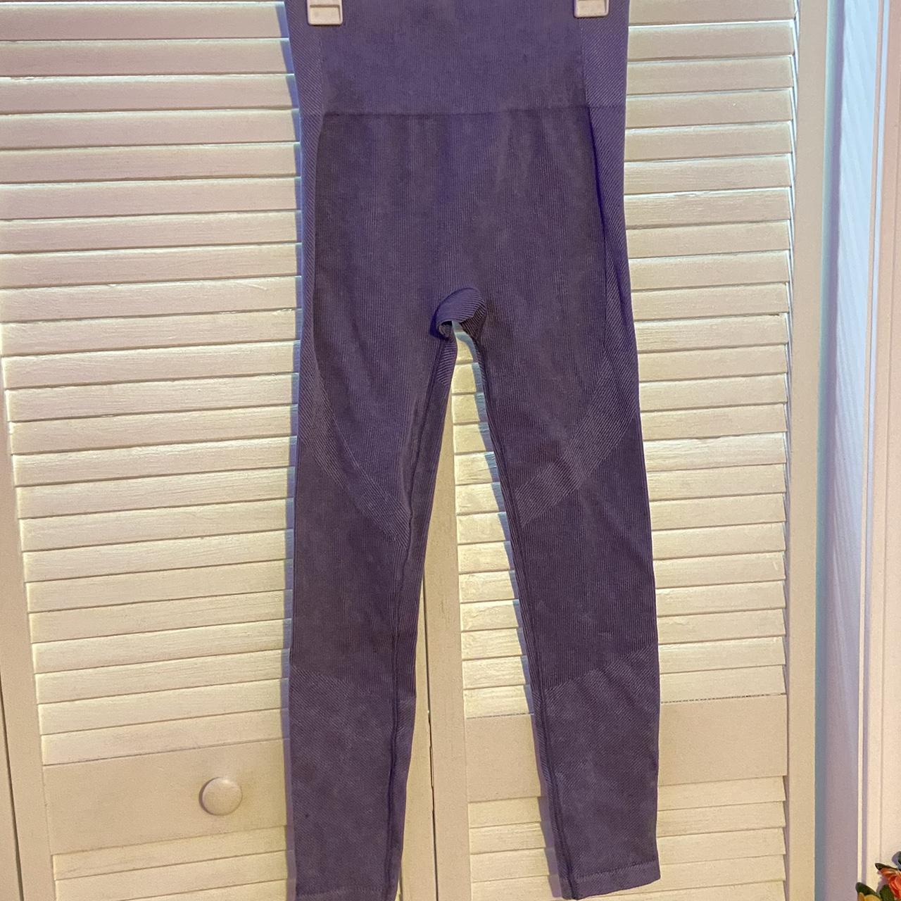 Joy Lab magenta/purple leggings size small but - Depop