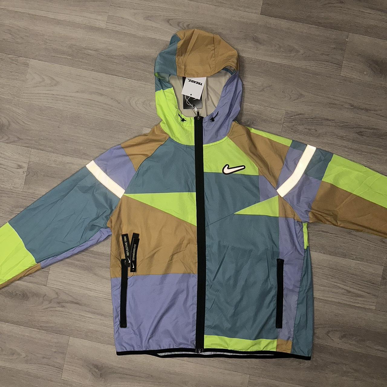 Nike Wild Run Windrunner Jacket White Dragon size | Depop Nike Wild Run Windrunner Jacket White Dragon size | Depop